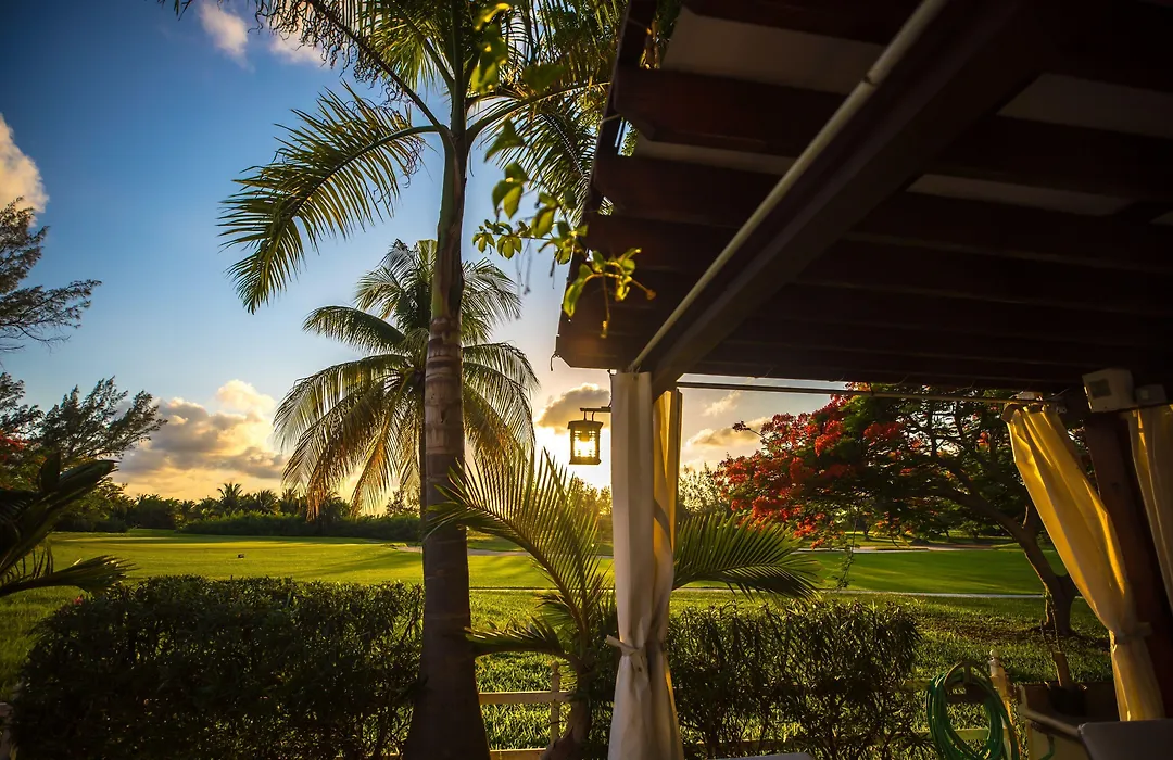 Las Gaviotas Hotel & Suites-1